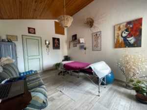 FB IMG 17211474961711 300x225