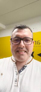 FB IMG 1762619514497 135x300